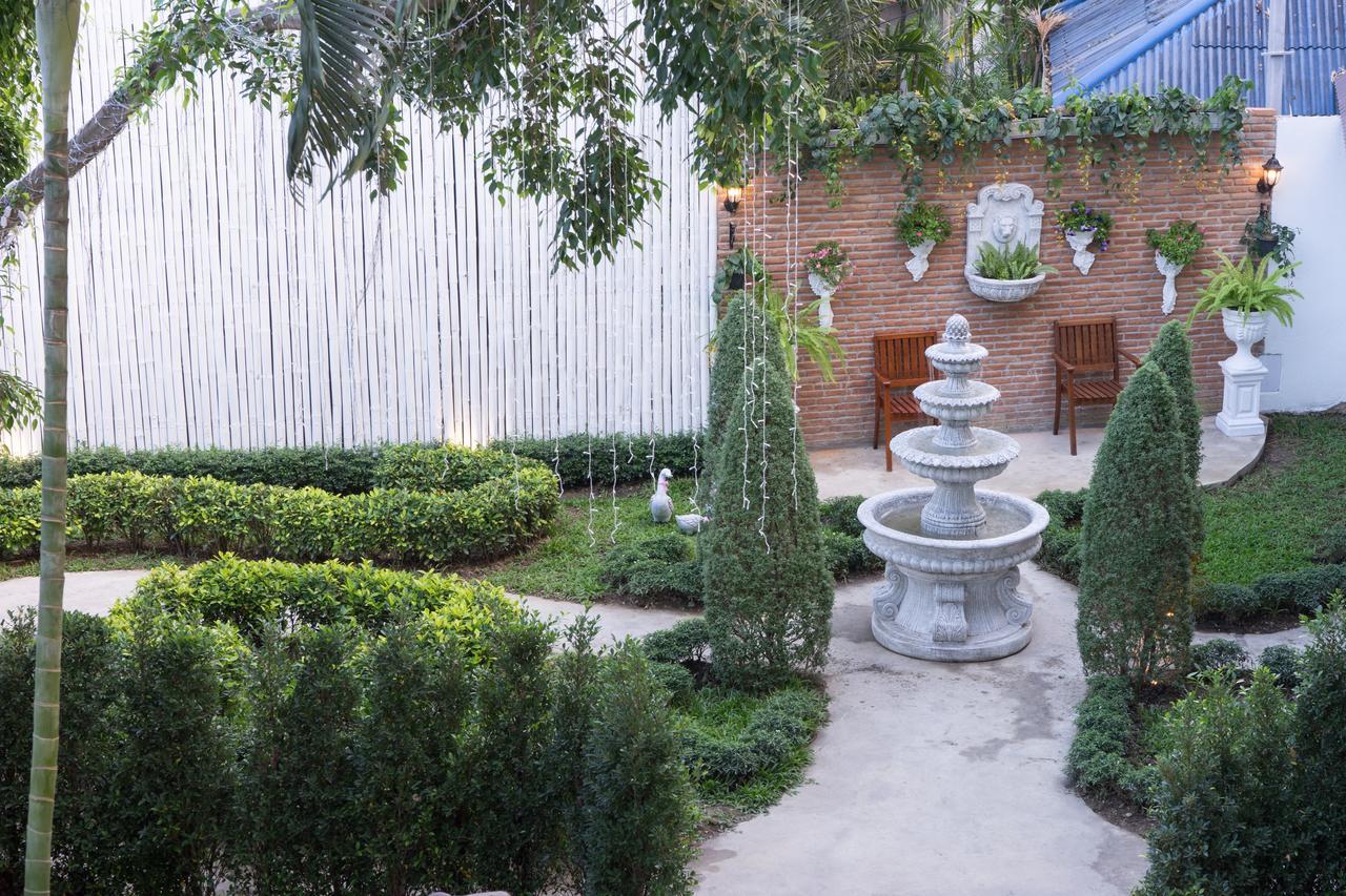 Albesia Boutique Resort Ханг Донг Екстериор снимка
